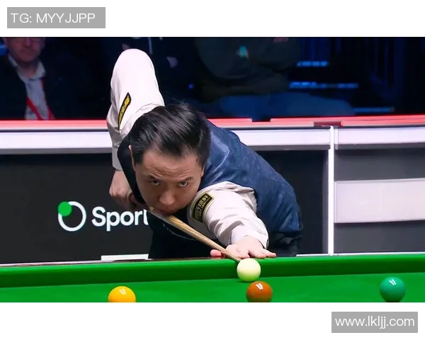 斯诺克苏格兰公开赛激战七局,我国名将肖国栋回绝爆冷完成反转晋级